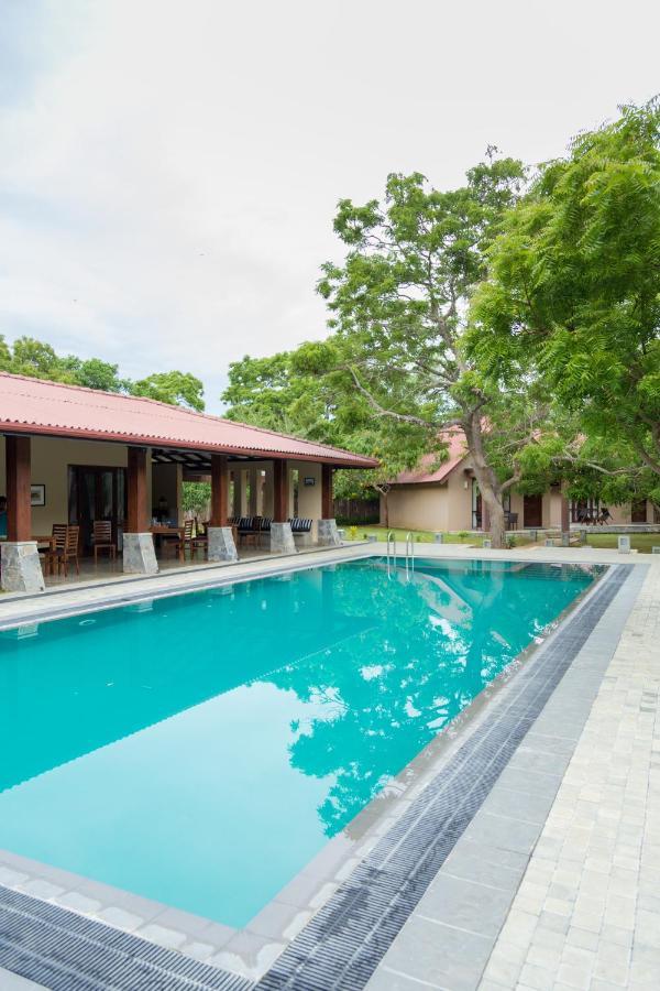 Yala Chalets By Lalan Leisure Kirinda  Exterior photo